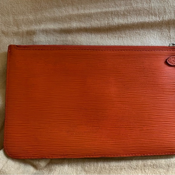 Louis Vuitton Epi Pimont Pouch for Neverfull PM Used - Picture 5 of 15